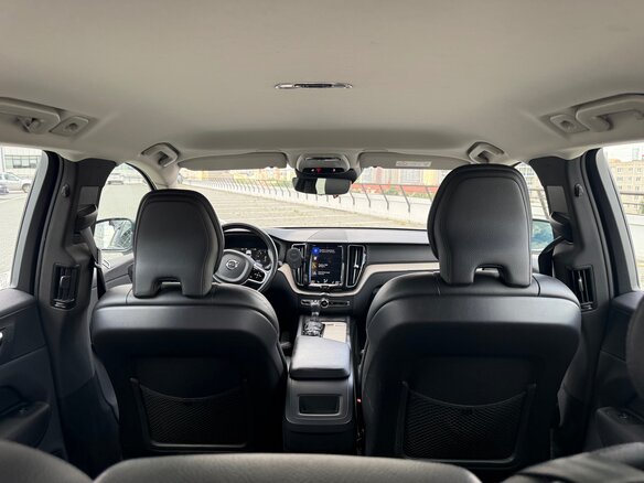 2019 Volvo XC60 II, синий - вид 6