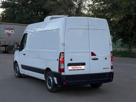 2020 Renault Master, белый, 3180000 рублей, вид 4