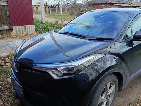 2018 Toyota C-HR I, чёрный, 1900000 рублей