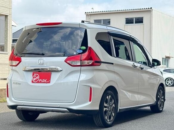 2020 Honda Freed II Рестайлинг, белый, 1205000 рублей - вид 5