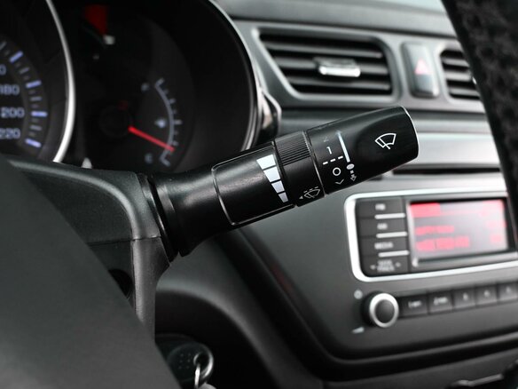 2015 Kia Rio 6-speed III, голубой, 1324000 рублей - вид 13