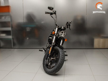 2019 Harley-Davidson Sportster 1200, чёрный, 860481 рублей, вид 2