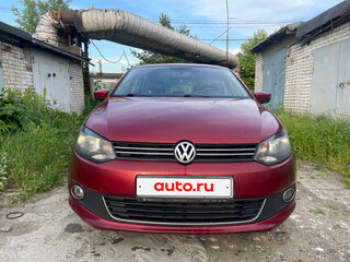2013 Volkswagen Polo V, красный, 630000 рублей, вид 1