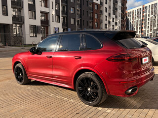 2016 Porsche Cayenne Diesel II Рестайлинг (958), красный, 5100000 рублей, вид 5