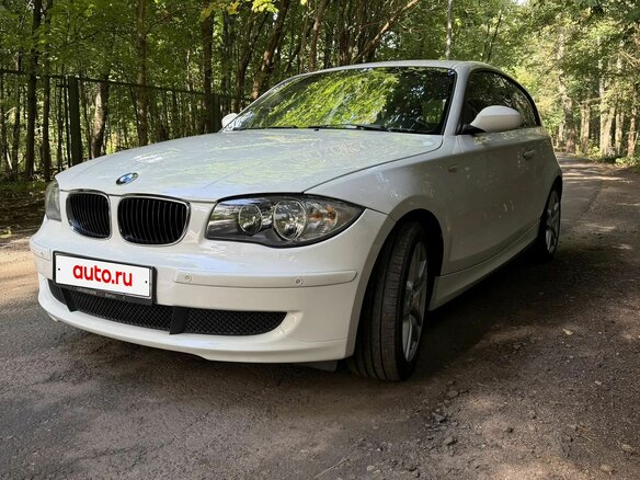 2008 BMW 1 серии 116i I (E81/E82/E87/E88) Рестайлинг, белый, 800000 рублей