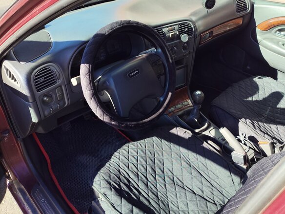1997 Volvo V40 I, красный, 135000 рублей - вид 9