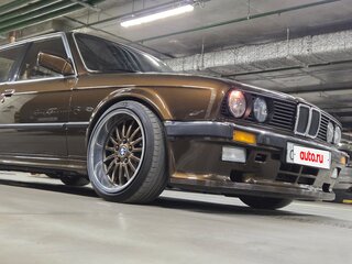 1987 BMW 3 серии 320i II (E30), золотистый, 2990000 рублей, вид 4