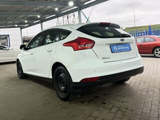 2016 Ford Focus III Рестайлинг, белый, 919000 рублей, вид 3