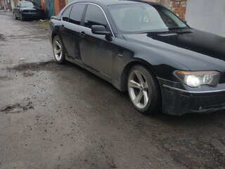 2002 BMW 7 серии 745i IV (E65/E66), чёрный, 750000 рублей, вид 3