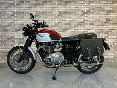 2020 Triumph Bonneville T120, белый, 976000 рублей, вид 3