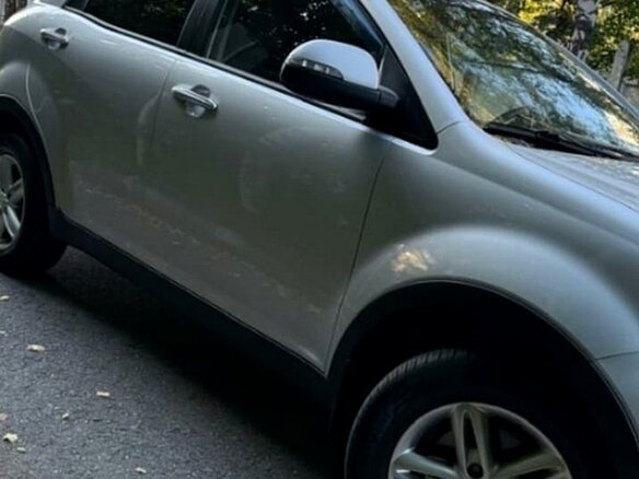 2012 SsangYong Actyon II, серебристый, 750000 рублей - вид 4