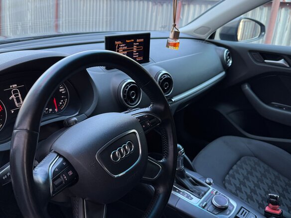 2013 Audi A3 III (8V), коричневый, 1200000 рублей - вид 6