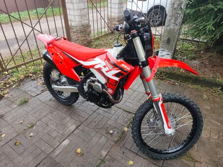 2026 JHL ELX300, красный, 270000 рублей, вид 2