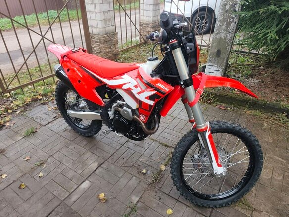2026 JHL ELX300, красный, 270000 рублей - вид 1