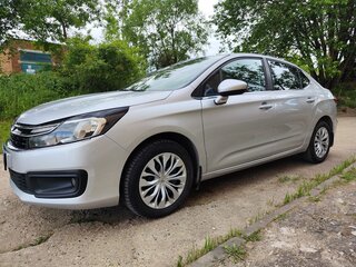 2017 Citroen C4 II Рестайлинг, серебристый, 1335000 рублей, вид 3