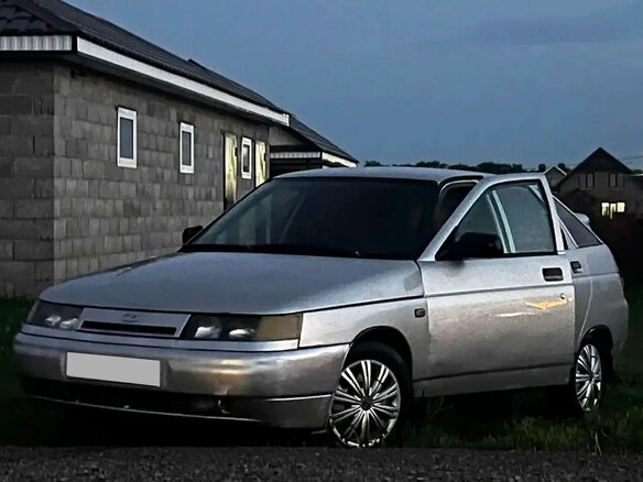 2006 Lada (ВАЗ) 2112, серебристый - вид 4