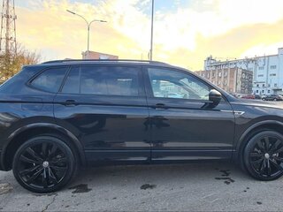 2021 Volkswagen Tiguan Allspace II Рестайлинг, чёрный, 3650000 рублей, вид 5
