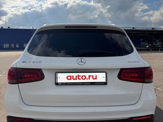 2021 Mercedes-Benz GLC 200 I (X253) Рестайлинг, белый, 4150000 рублей, вид 3