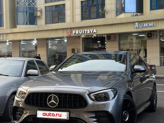 2022 Mercedes-Benz E-Класс 250 V (W213, S213, C238) Рестайлинг, серый, 5800000 рублей, вид 3