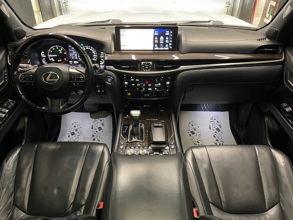 2018 Lexus LX 570 III Рестайлинг 2, белый - вид 25