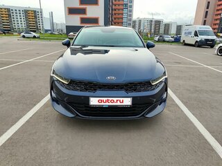2021 Kia K5 III, синий, 2300000 рублей, вид 3