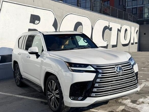 2025 Lexus LX 600 IV, белый - вид 2