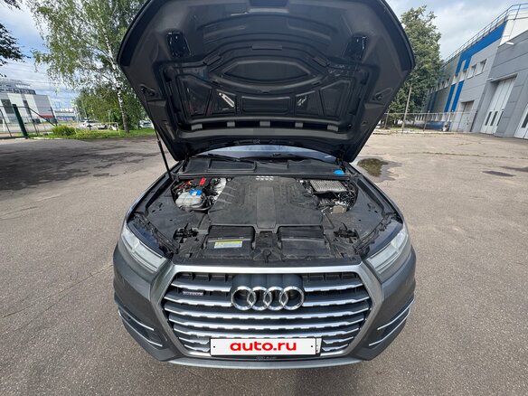 2015 Audi Q7 II (4M), серый, 2400000 рублей - вид 2