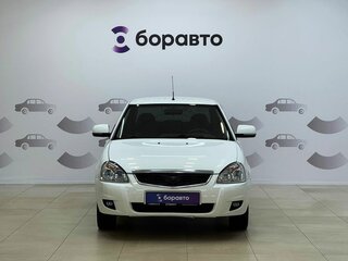 2018 Lada (ВАЗ) Priora I Рестайлинг, белый, 640000 рублей, вид 2