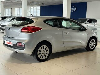 2016 Kia Ceed II Рестайлинг, серебристый, 940000 рублей, вид 4
