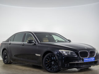 BMW 7 серии 750i V (F01/F02/F04)