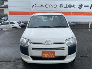 2022 Toyota Probox I Рестайлинг, белый, 965010 рублей, вид 2
