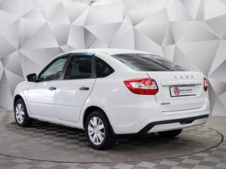 2019 Lada (ВАЗ) Granta I Рестайлинг, белый, 628000 рублей, вид 3