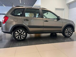 2026 Lada (ВАЗ) Granta Cross I Рестайлинг, коричневый, 1225000 рублей, вид 1