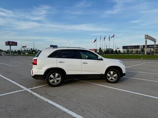 2016 Kia Sorento II Рестайлинг, белый, 2199000 рублей, вид 4