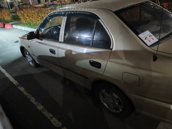 2004 Hyundai Accent ТагАЗ II, бежевый, 220000 рублей - вид 4