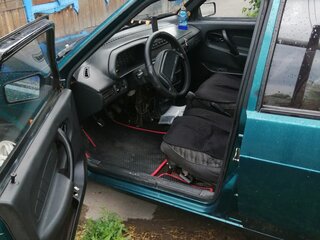 2001 Lada (ВАЗ) 21093i, зелёный, 60000 рублей, вид 2