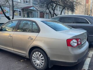 2009 Volkswagen Jetta V, бежевый, 650000 рублей, вид 4