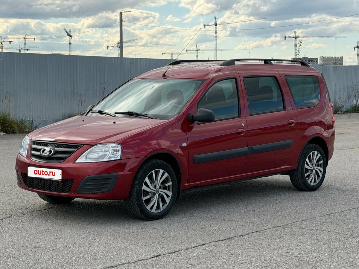 Открыть фотографии: Lada (ВАЗ) Largus I