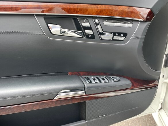 2006 Mercedes-Benz S-Класс AMG 65 AMG Long II (W221), белый, 9990000 рублей - вид 9