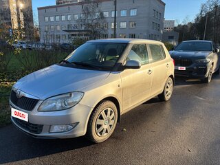 2014 Skoda Fabia II Рестайлинг, серебристый, 800000 рублей, вид 1