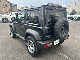 2023 Suzuki Jimny Sierra IV, чёрный, 1650000 рублей, вид 3