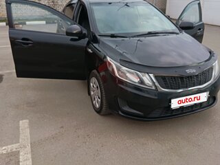 2014 Kia Rio III, чёрный, 800000 рублей, вид 2