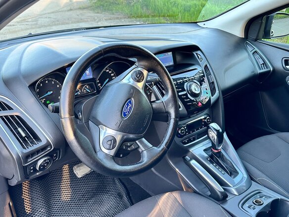 2011 Ford Focus III, чёрный, 900000 рублей - вид 13