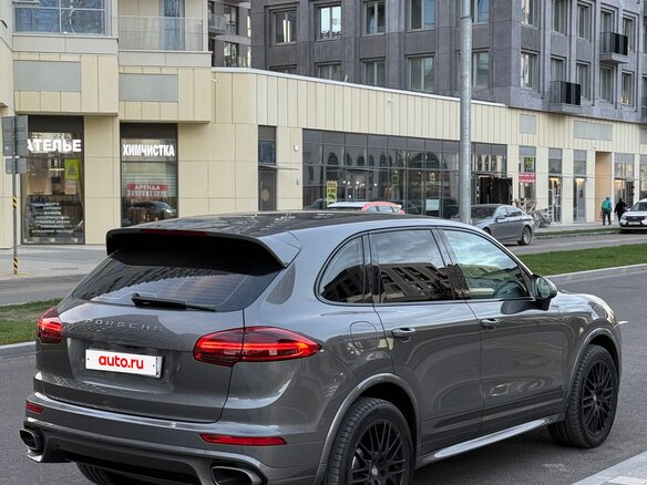 2015 Porsche Cayenne Diesel II Рестайлинг (958), серый - вид 5