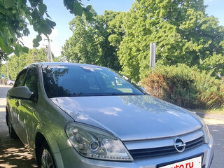 2011 Opel Astra H Рестайлинг, серебристый, 500000 рублей, вид 3