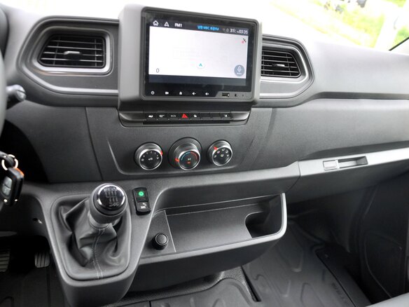 2024 Renault Master, белый, 4800000 рублей - вид 25