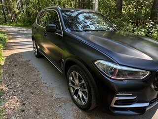 2020 BMW X5 40i IV (G05/G18), чёрный, 5000000 рублей, вид 5