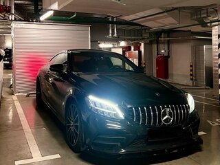 2019 Mercedes-Benz C-Класс 200 IV (W205) Рестайлинг, чёрный, 3900000 рублей, вид 4
