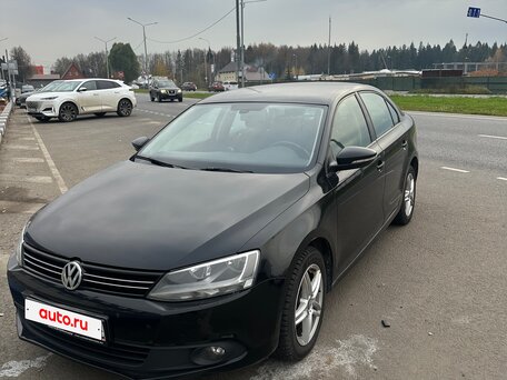 2012 Volkswagen Jetta VI, чёрный, 950000 рублей, вид 2