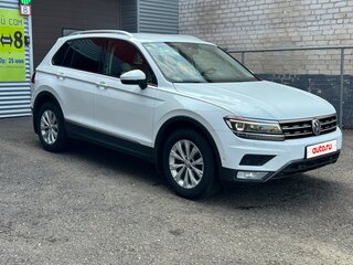 2016 Volkswagen Tiguan II, белый, 1799000 рублей, вид 1